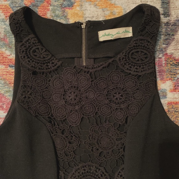 Black peplum top - Picture 2 of 3